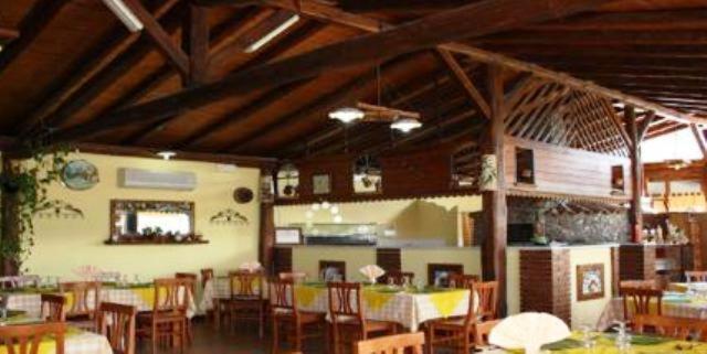 Agriturismo Ghiritina 弗兰卡拉希塞尔 外观 照片