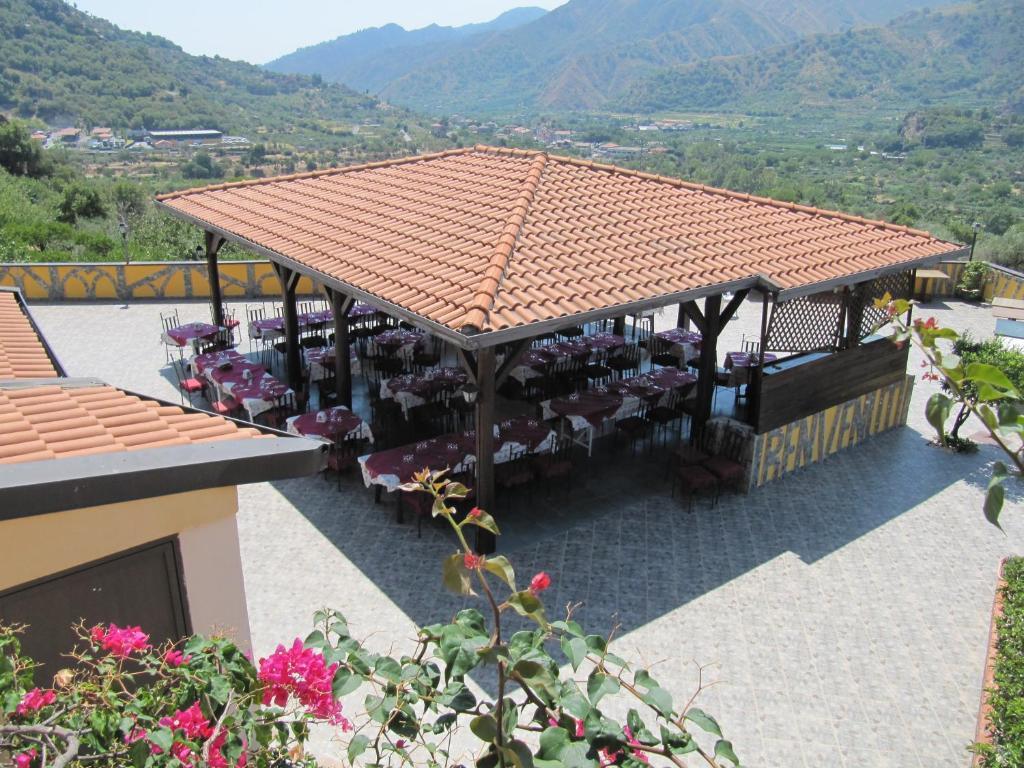 Agriturismo Ghiritina 弗兰卡拉希塞尔 外观 照片