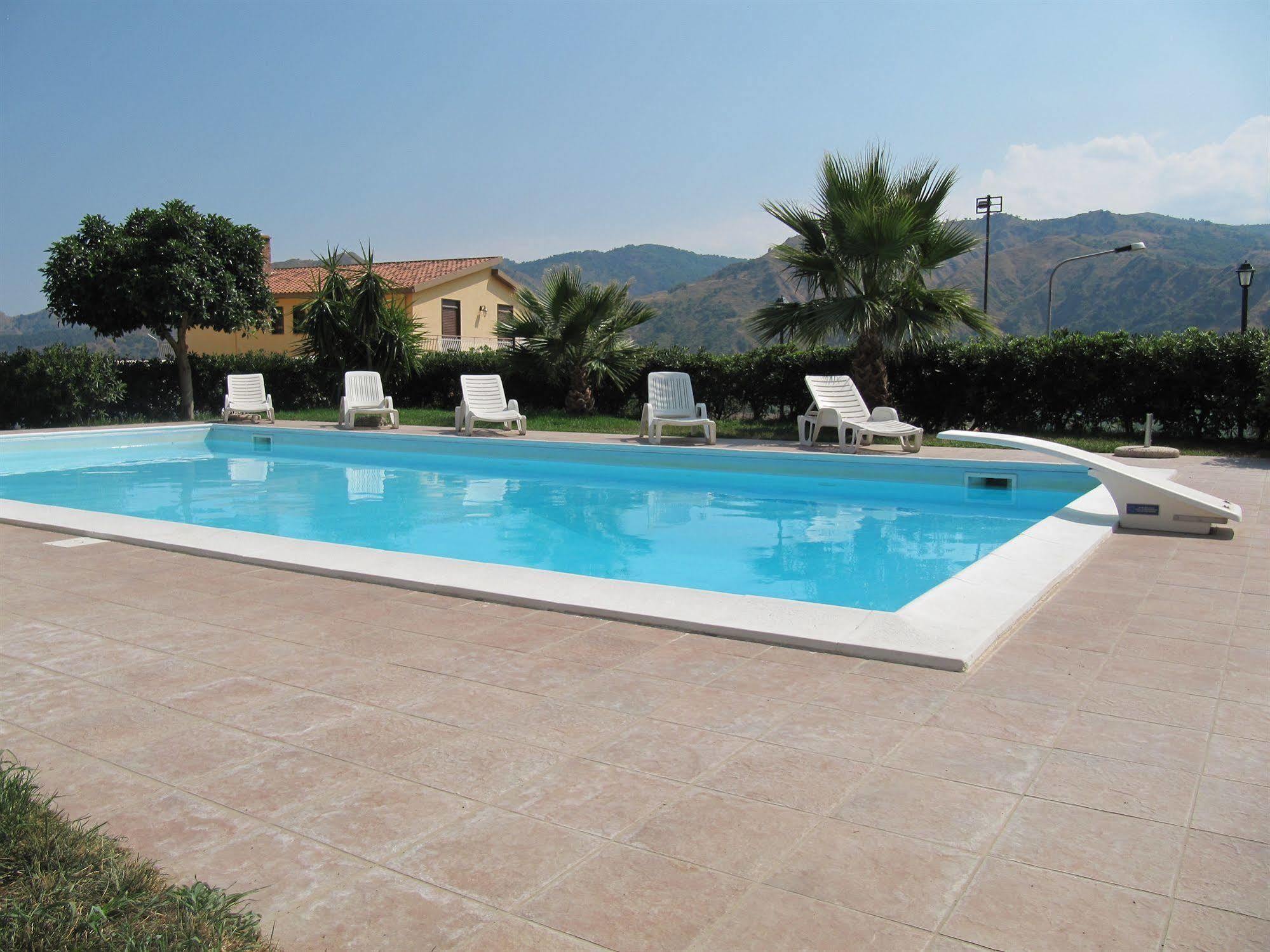 Agriturismo Ghiritina 弗兰卡拉希塞尔 外观 照片